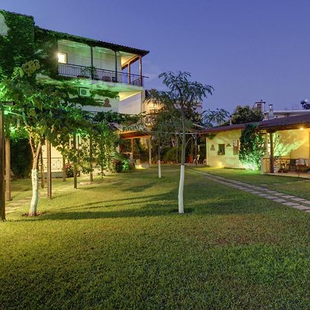 Lotos Apartments スタブロス エクステリア 写真